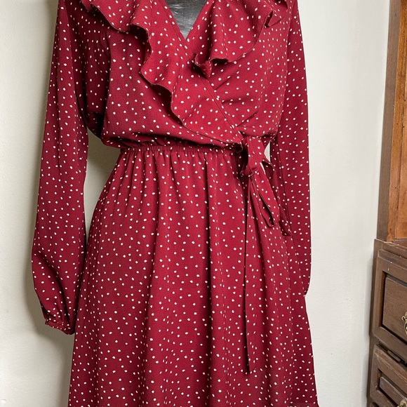 Rule 21 dress - Picture 7 of 11